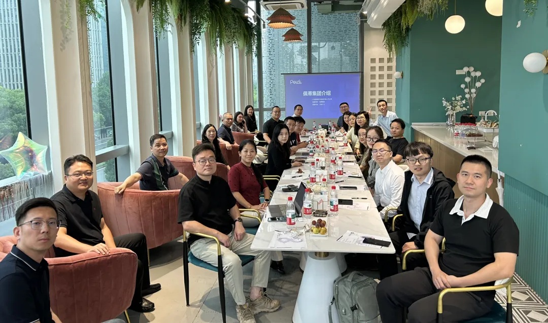 海鑫汇走进佩蒂股份企业游学活动全体合影